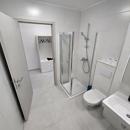 Apartment Apartma Tri Srca 2 Sobi *