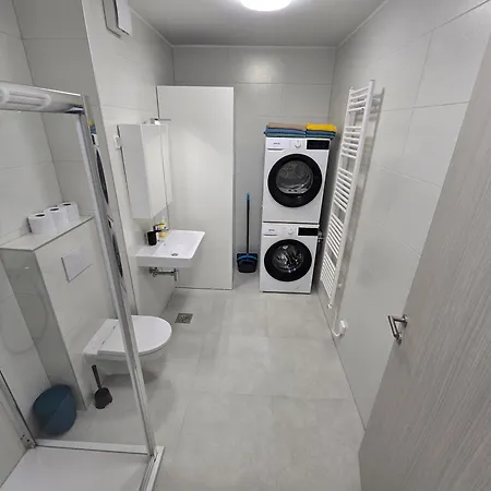 Apartma Tri Srca 2 Sobi *